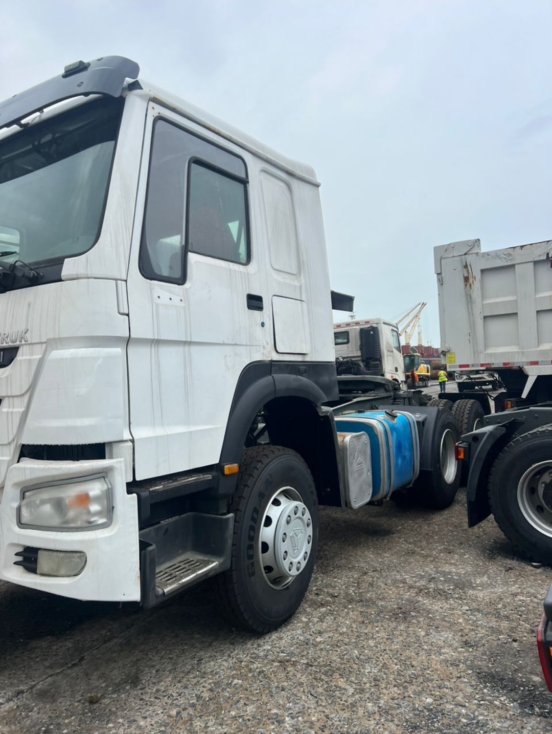 Trailer Head Truck 8